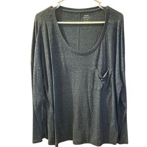 Long sleeve tee